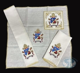 Pope Leo XIV Embroidered Altar Linen Set