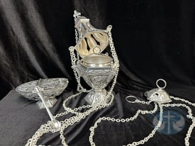 Censer and Boat Set Style 676 by Molina