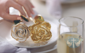 Misc Jewelry and Gifts Lacquered 24K Gold-Plated Rose