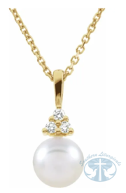 Necklace/Pendant Cultured White Akoya Pearl &  Natural Diamond Necklace