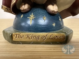 Jesus The King of Love 13 inch Statue